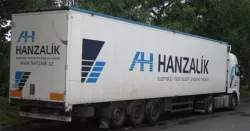 Autodoprava Hanzalík s.r.o. - tahač s návěsem Modely od Patrona