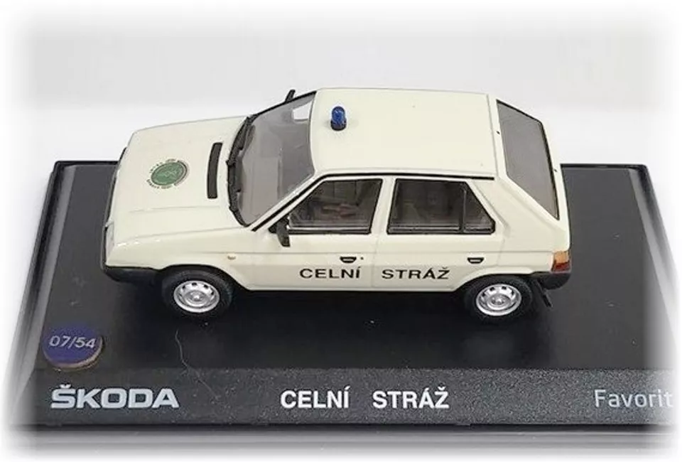 Škoda Favorit 136L Celní stráž