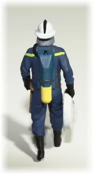 Hasič s hadicí a dýchacím přístrojem SATURN S7 Modely od Patrona Hasič s hadicí a dýchacím přístrojem SATURN S7 Modely od Patrona