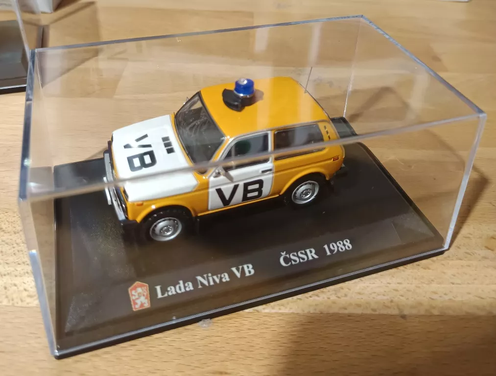 Lada VAZ 2121 Niva VB = Soukromá sbírka PRODEJ FOXTOYS