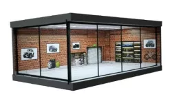 Prosklená autoprodejna / dílna - osvětlená