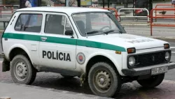 Lada VAZ 2121 Niva Polícia SR Modely od Patrona