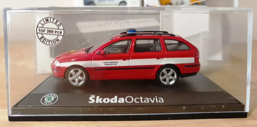 Škoda Octavia II Combi - Hasičský záchranný sbor = Soukromá sbírka PRODEJ Abrex